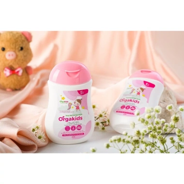 Dung dịch vệ sinh trẻ em Orgakids dịu nhẹ, an toàn cho làn da bé 150ml - 96.040đ
