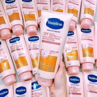 Dưỡng Thể Vaseline 50X 320ml + Serum Kích Trắng Alpha Arbutin Perfect White 135k