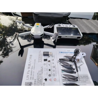 Flycam Drone Qijrc A20 ProMax Gimbal 3 trục cảm ứng 7,2 inch tầm bay 5km tặng thẻ giá chỉ 5,250,000₫