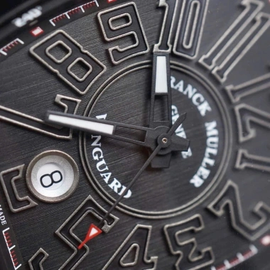 Franck Muller V45 ABF - Máy thuỷ sĩ Aut, kính shaphie nguyên khối, giá 12.5 triệu 3