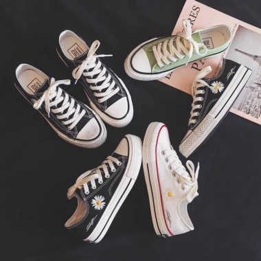 Free ship Giày Sneaker Nữ Thấp Cổ Bông Cúc 4 Màu Hot Trend 2.020 Giá 650k Bán Chạy 7
