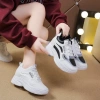 Free ship Giày Thể Thao Nữ Snaker Fashion Đế Độn, Kiểu Trẻ Trung, Giá 750k (Giá Gốc 907.5k) 2
