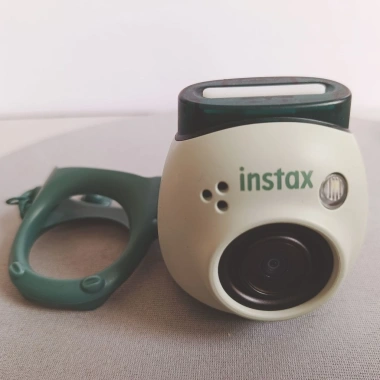 Fuji Instax Mini Pal - Máy ảnh mini thông minh, dễ thương cho học sinh, chụp ảnh tức thì, giá ưu đãi 3.9 triệu