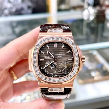 Fullbox Đồng hồ Patekphilip 5.724 máy cơ Thuỵ Sỹ Cao cấp Cal240s - Bảo hành 5 năm - Giá chỉ 22 triệu 2