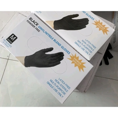 Găng tay cao su không bột màu đen phù hợp phun xăm, giá cạnh tranh 43.650₫