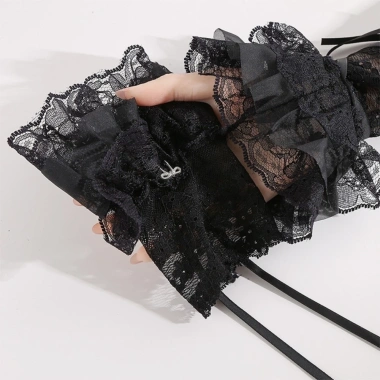 Găng Tay Không Ngón Gothic Đen Trắng và Vòng Tay Ren Co Giãn Dễ Thương Phụ Kiện Cosplay Giá 112.200 VND 4