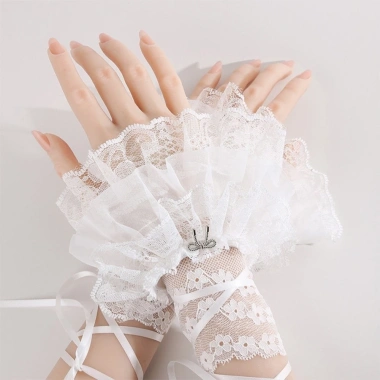 Găng Tay Không Ngón Gothic Đen Trắng và Vòng Tay Ren Co Giãn Dễ Thương Phụ Kiện Cosplay Giá 112.200 VND 5