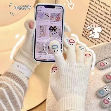 Găng tay len ấm áp nữ - Giữ ấm mùa thu đông, họa tiết hoạt hình cute, mẫu mới 2.025, giá chỉ 59.000 VND 3