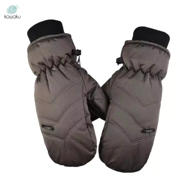 Găng tay trượt tuyết mùa đông chống gió ấm áp, giá chỉ 135.000đ, thích hợp ngoài trời