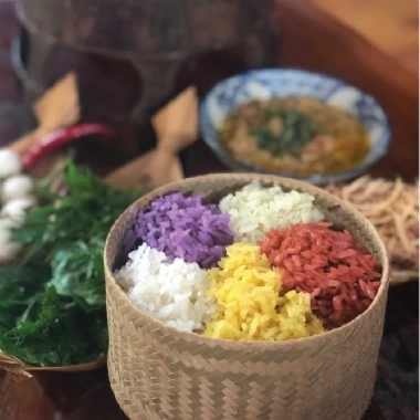 Gạo nếp nương Tú Lệ hút chân không chuẩn Yên Bái - Giá 65.000đ, giảm tới 19.5k 5