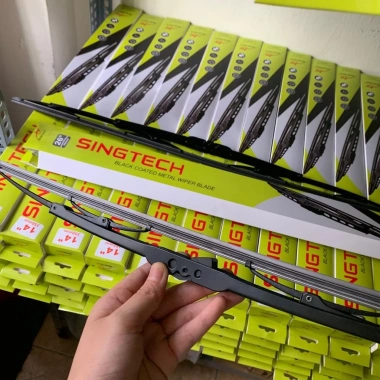 Gạt mưa ô tô silicon SINGTECH Singapore 35‑70cm, khung vừa mọi dòng xe, 29.000₫ 9