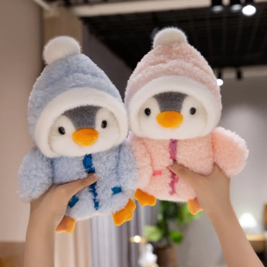 Gấu Bông Chim Cánh Cụt 25cm Áo Nỉ Mùa Đông Ấm Áp - Quảng Châu Giá 69.000đ 6 Gấu Bông Chim Cánh Cụt 25cm Áo Nỉ Mùa Đông Ấm Áp - Quảng Châu Giá 69.000đ 6