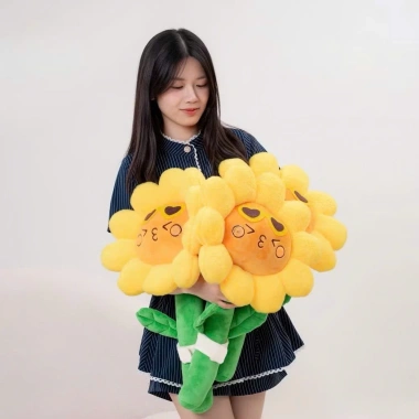 Gấu bông hoa hướng dương hottrend đa size 35-60-90cm - Giá 95.000₫, giảm mạnh 3 Gấu bông hoa hướng dương hottrend đa size 35-60-90cm - Giá 95.000₫, giảm mạnh 3