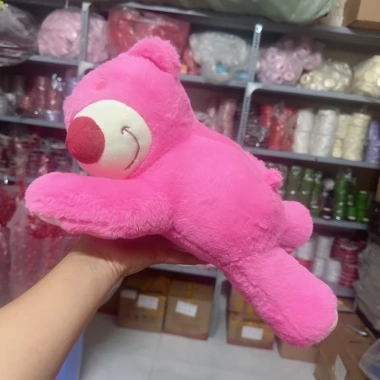 Gấu Bông Lotso Dâu 40cm Đánh Rối Ngủ Ngon - Giá Ưu Đãi 79.000₫ | Lyna Flowers 3