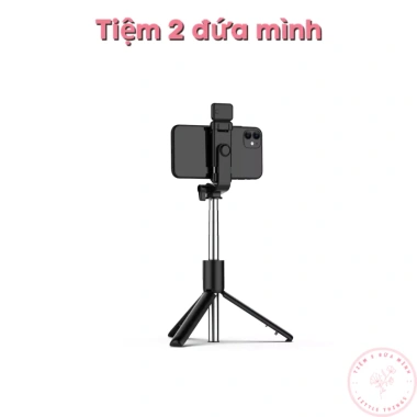 Gậy Chụp Ảnh Selfie Bluetooth Đèn LED, 3 Chân Đỡ Chắc Chắn - Giá 27k