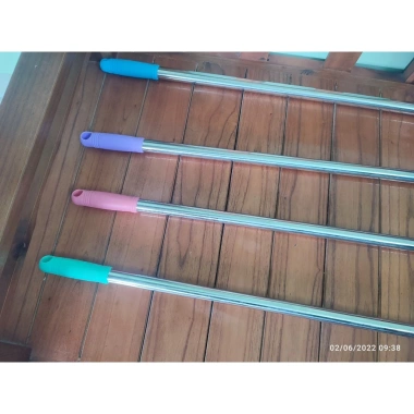 Gậy lấy đồ đa năng, cây phơi quần áo tiện lợi – Giá 55.000đ, màu ngẫu nhiên, tiết kiệm không gian 2 Gậy lấy đồ đa năng, cây phơi quần áo tiện lợi – Giá 55.000đ, màu ngẫu nhiên, tiết kiệm không gian 2