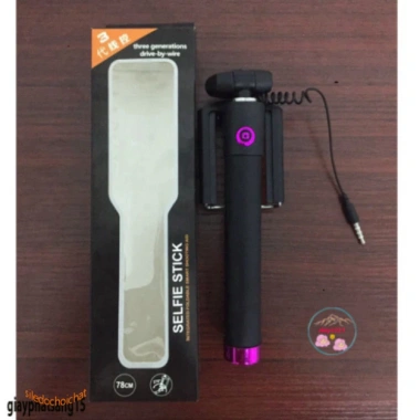 Gậy Selfie Si Đen 3.5mm - Nút Nhấn Chụp Ảnh, Quay Phim, Thon Thả Vững, Giá 29.000₫