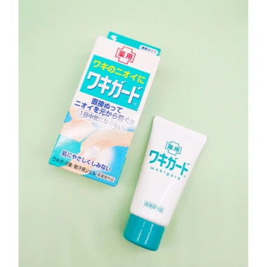 Gel Kobayashi Wakigard Nhật Bản 50ml - Khô thoáng, ngăn mùi, giá 209.000₫ 5 Gel Kobayashi Wakigard Nhật Bản 50ml - Khô thoáng, ngăn mùi, giá 209.000₫ 5