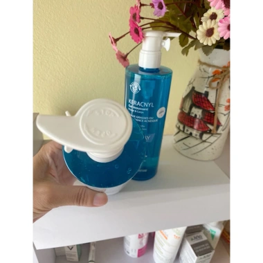 Gel rửa mặt Ducray Keracnyl cho da dầu mụn - Giảm giá bill Pháp, chỉ 255.000đ