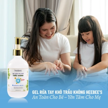 Gel Rửa Tay Khô Trầu Không Heebees 99.99% Diệt Khuẩn Khử Mùi Dưỡng Ẩm Mẹ Bé 65ml/300ml 88.000 VND 5