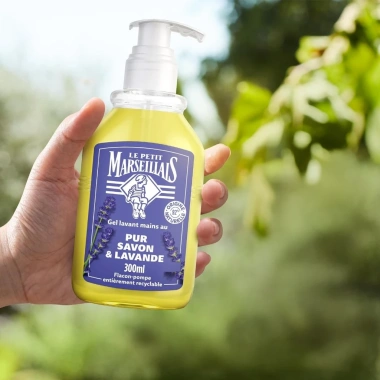 Gel rửa tay Le Petit Marseillais 300ml - Dưỡng ẩm, thơm tự nhiên, giảm còn 239.000đ