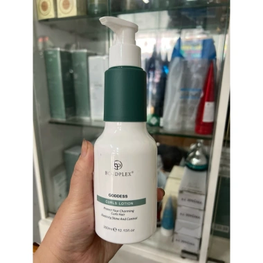 Gel xịt dưỡng mềm tóc xoăn - Dưỡng ẩm, giữ nếp, dành cho mọi tóc - 235.000 VND