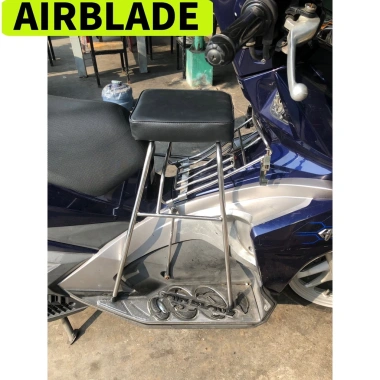 Ghế Đôn Ga Yên Nệm Airblade An Toàn Cho Bé Thiết Kế Đa Năng Tiện Lợi 2