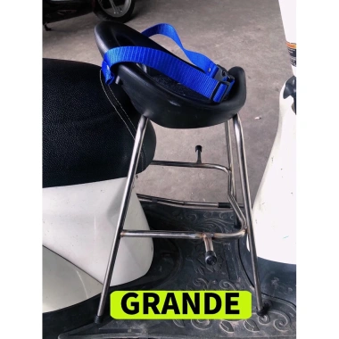 Ghế Đôn Nhựa An Toàn Cho Bé Đi Xe Máy - Đôn Ga Nhựa Giá Rẻ 155.400₫ 3