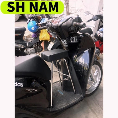 Ghế đôn xe máy yên nệm đen an toàn cho bé 2-8 tuổi, giảm giá 155.400 VND 5 Ghế đôn xe máy yên nệm đen an toàn cho bé 2-8 tuổi, giảm giá 155.400 VND 5