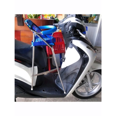 Ghế Ga Xếp Inox Xe SH Nam Lớn An Toàn cho Bé – Dây Bảo Vệ, Gọn Gàng, Giá 250k 7 Ghế Ga Xếp Inox Xe SH Nam Lớn An Toàn cho Bé – Dây Bảo Vệ, Gọn Gàng, Giá 250k 7