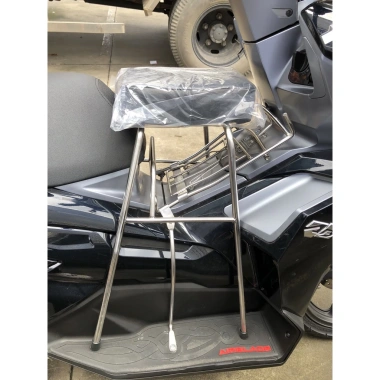 Ghế không tựa xe máy GA Airblade PCX Impluse Freego, inox yên nệm, giá 155.400đ 3 Ghế không tựa xe máy GA Airblade PCX Impluse Freego, inox yên nệm, giá 155.400đ 3