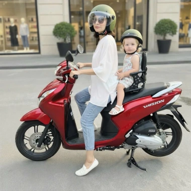 Ghế Ngồi Sau Xe Máy An Toàn Cho Bé Đa Năng Phù Hợp Xe Ga, Xe Số, Xe Côn Giá 325.500₫ Ghế Ngồi Sau Xe Máy An Toàn Cho Bé Đa Năng Phù Hợp Xe Ga, Xe Số, Xe Côn Giá 325.500₫