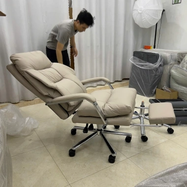 Ghế Văn Phòng Cao Cấp M223 - Gác Chân, Xoay 360°, Êm Ái Thoải Mái, Giá 4,044,500₫