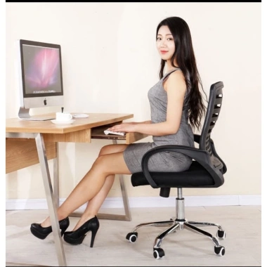 Ghế xoay văn phòng loại 1 bền bỉ - Giá ưu đãi 590.000₫, chất lượng cao 3 Ghế xoay văn phòng loại 1 bền bỉ - Giá ưu đãi 590.000₫, chất lượng cao 3