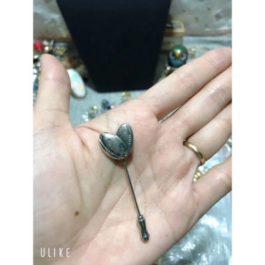 Ghim cài áo dáng dài - Thiết kế sang trọng, giá 15.000 VND (giảm 4.350 VND) 3 Ghim cài áo dáng dài - Thiết kế sang trọng, giá 15.000 VND (giảm 4.350 VND) 3