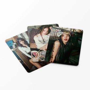 (G)I-DLE LOMO Card Set 55 Tấm Thẻ Ảnh I Feel Butterfly Ver – Giá 57.200 VNĐ – Hình Nhóm Nhạc 3 (G)I-DLE LOMO Card Set 55 Tấm Thẻ Ảnh I Feel Butterfly Ver – Giá 57.200 VNĐ – Hình Nhóm Nhạc 3