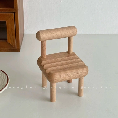 Giá Đỡ Điện Thoại Gỗ Lười Đa Năng Bàn Ghế Trang Trí Nhỏ Dễ Thương, Chắc Chắn, Giá Ưu Đãi 64.899₫