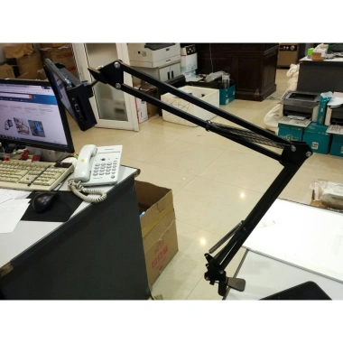 Giá đỡ điện thoại kẹp cạnh bàn xoay 360 độ đa năng - Giá chỉ 30.720đ, giảm tới 20% 4 Giá đỡ điện thoại kẹp cạnh bàn xoay 360 độ đa năng - Giá chỉ 30.720đ, giảm tới 20% 4