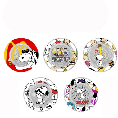 Giá đỡ điện thoại Snoopy dễ thương cho iPhone 11-17 giảm còn 82.841₫