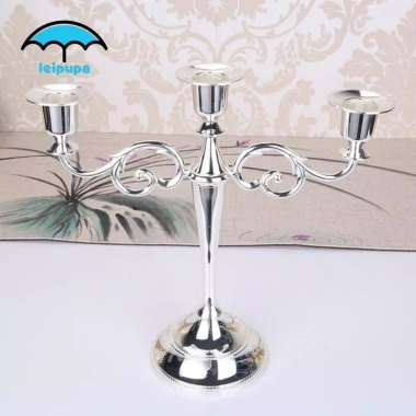 Giá đỡ nến Dia nến 0.97 inch - Thiết kế hiện đại, giá chỉ 267.300 VND giảm 21%