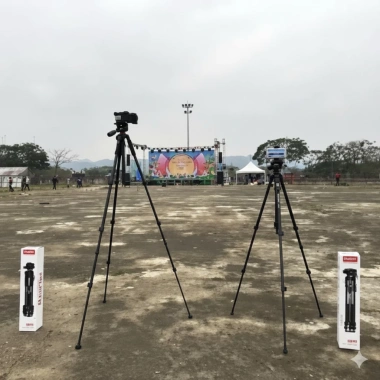 Giá đỡ Tripod Neepho 8.850-8.830 Remote - Chân điện thoại, máy ảnh, quay phim - 150.000
