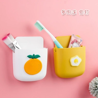 Giá rẻ 15.000đ - Kệ Ống Cắm Điều Khiển Điện Thoại Dán Tường, Tiết Kiệm và Dễ Lắp 2