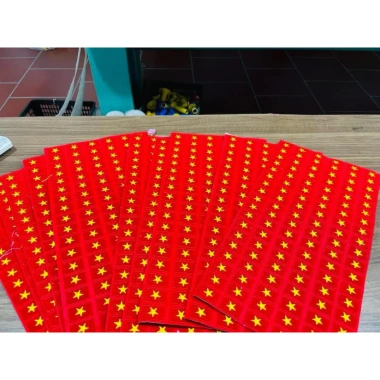Giá Sỉ Lá Cờ Thêu Cờ Đỏ Sao Vàng Mini 100c - Lá Cờ Việt Nam Nhỏ, Giá 144k