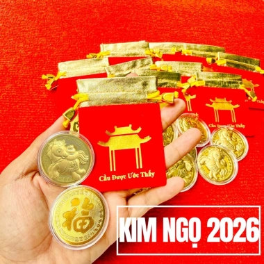 Giá Sỉ Tết 2.026 Xu Lá Vàng Ngựa Thần Tài May Mắn và Túi Gấm Phúc Lộc 5.298₫ 5 Giá Sỉ Tết 2.026 Xu Lá Vàng Ngựa Thần Tài May Mắn và Túi Gấm Phúc Lộc 5.298₫ 5