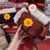 Giá sốc Túi đeo chéo kẹp nách cầm tay Logo tim vàng, lót đỏ, size 18, 99.000đ 5