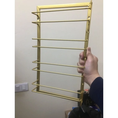 Giá treo ly rượu vang 4 hàng KT 400x225mm - Kệ treo ly gắn tủ, 250.000đ 10 Giá treo ly rượu vang 4 hàng KT 400x225mm - Kệ treo ly gắn tủ, 250.000đ 10