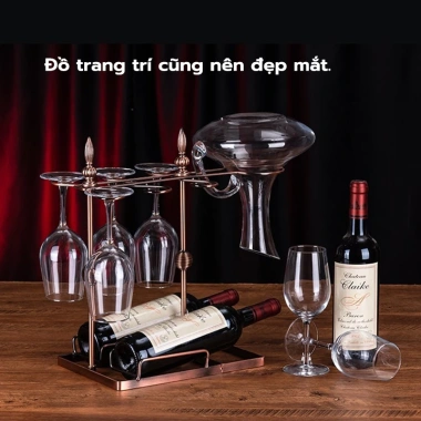 Giá treo ly rượu vang cổ điển kim loại đồng, treo 6 ly, có ngăn chai - 198.000 VND