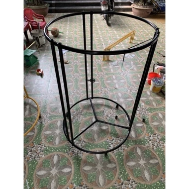 Giá tròn treo quần áo shop - Giá siêu rẻ 380k, tặng kèm 10 móc nhựa