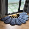 Giảm Sốc Thảm Sàn Lông Tơ Hình Quạt - Chống Trượt, Mượt Mịn, Siêu Sang, Giá 95.000₫ 6
