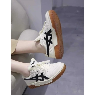 Giày Asics Court MZ 2 Đế Cao Cực Êm Ái, Màu Basic, Full Box - Giá 1,4 Triệu